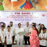 वनमंत्री गणेश नाईक द्वारा 'पीएमश्री' नवी मुंबई महानगरपालिका सीबीएसई स्कूल क्रमांक-94 को CSR फंड से 40 लैपटॉप वितरित