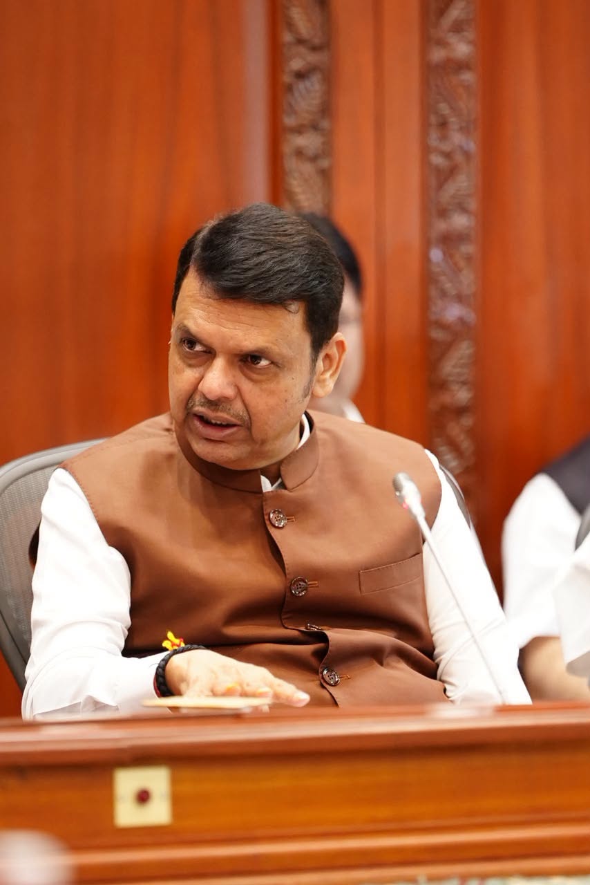 कैंसर मरीजों के इलाज के लिए 'महाकेयर' के माध्यम से अंतरराष्ट्रीय स्तर की उपचार व अनुसंधान सुविधाएं विकसित करें: मुख्यमंत्री देवेंद्र फडणवीस
