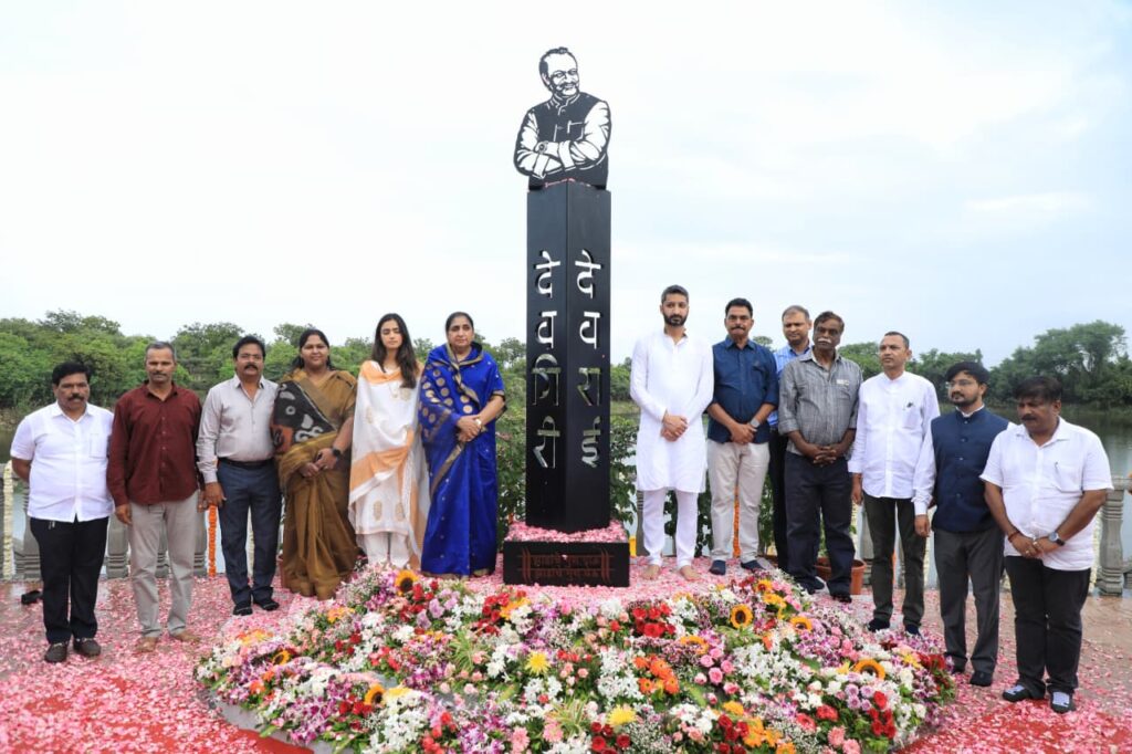 राज्य सरकार के वृक्षारोपण अभियान में शामिल हो जनता; २०४७ तक ३०० करोड़ पौधे लगाने का लक्ष्य: उपमुख्यमंत्री सुनेत्रा पवार