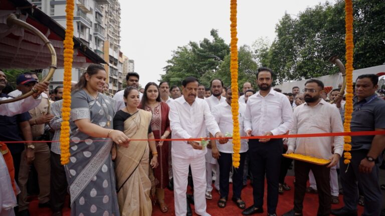 कोपरखैरणे -एपीएमसी व तुर्भे इंटरलिंक - 'कनेक्टिंग लिंक ब्रिज' का मंत्री गणेश नाईक के हाथो लोकार्पण