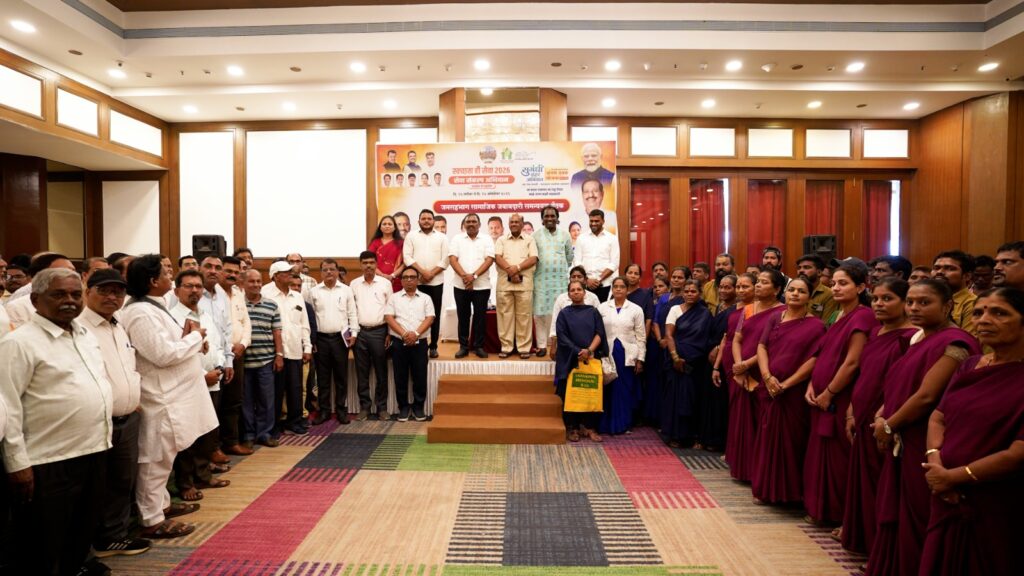 "Sugandhit Shahar" Drive: Dashrath Bhagat & Nishant Bhagat Lead Joint Review Meeting in Vashi for Sewa Sankalp Abhiyan 2026